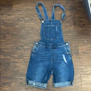 Overalls coveralls denim H&M shorts distressed